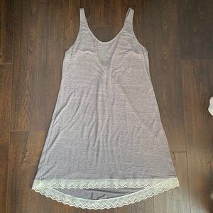 Gilligan & O'Malley Lace Trim Sleep Shirt M Gray